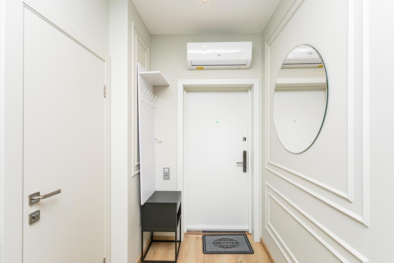 Apartment Petrovdom 17-183b In Rc New York Concept House, 74 Antonovycha Street