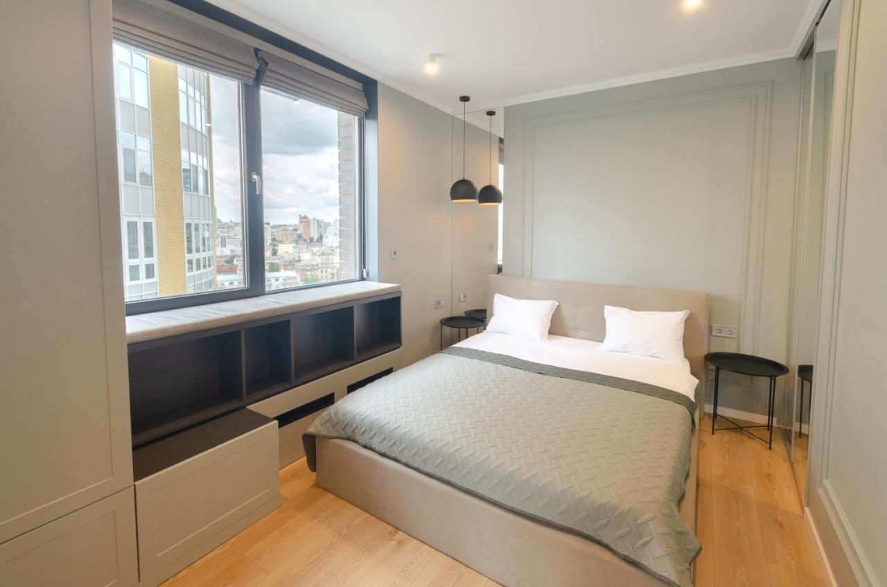 Apartment Petrovdom 17-183b In Rc New York Concept House, 74 Antonovycha Street Kiew