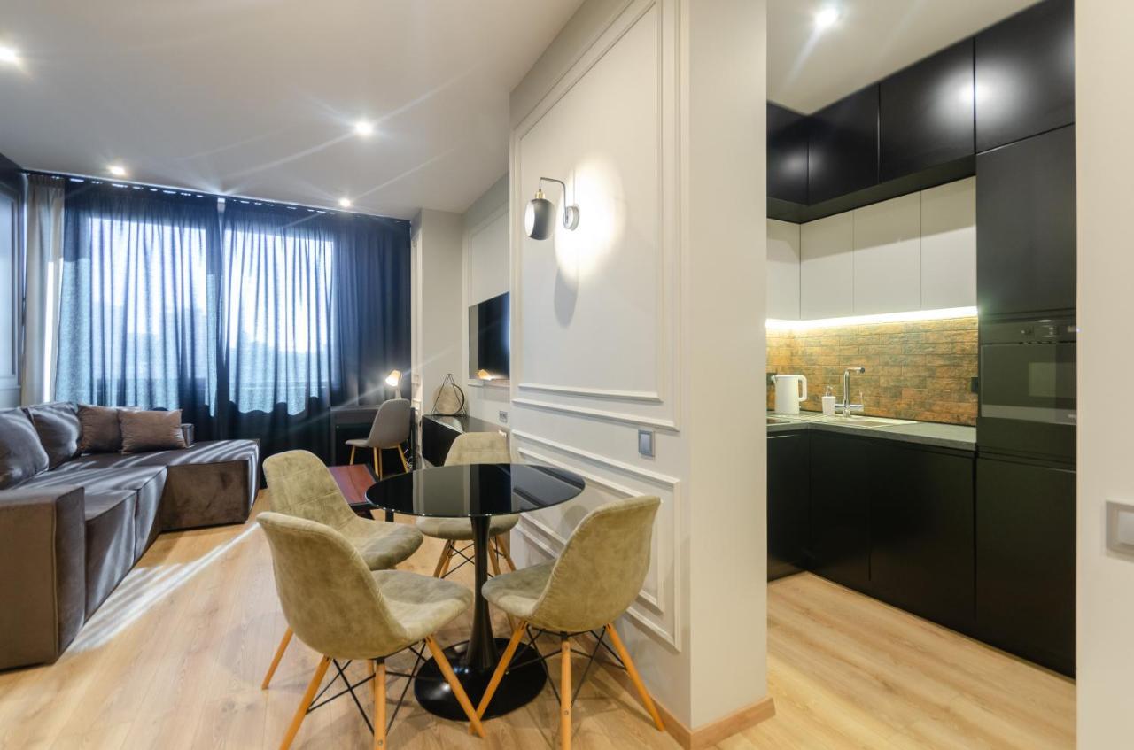 Apartment Petrovdom 17-183b In Rc New York Concept House, 74 Antonovycha Street Kiew
