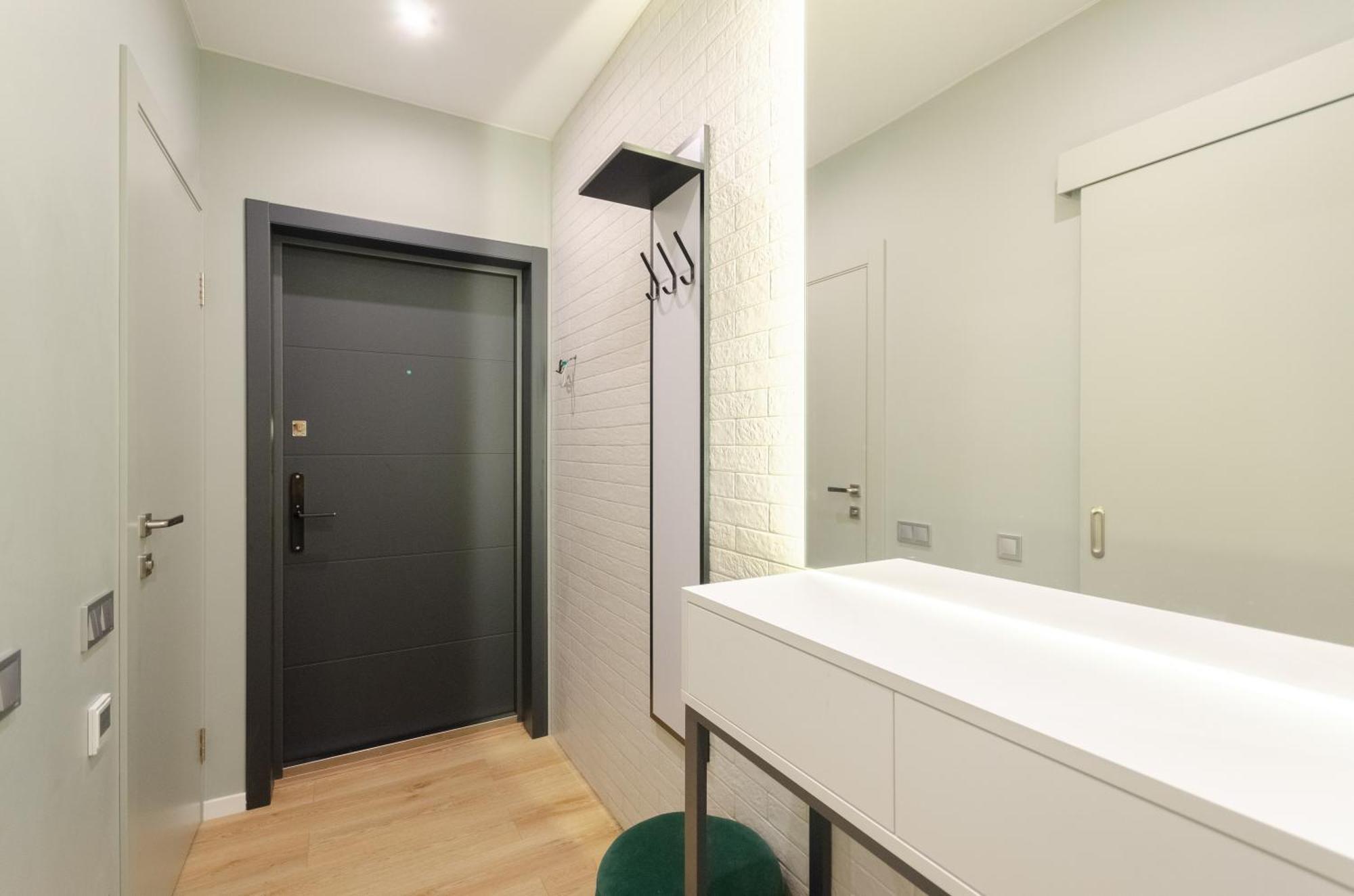 Petrovdom 17-183b In Rc New York Concept House, 74 Antonovycha Street *
