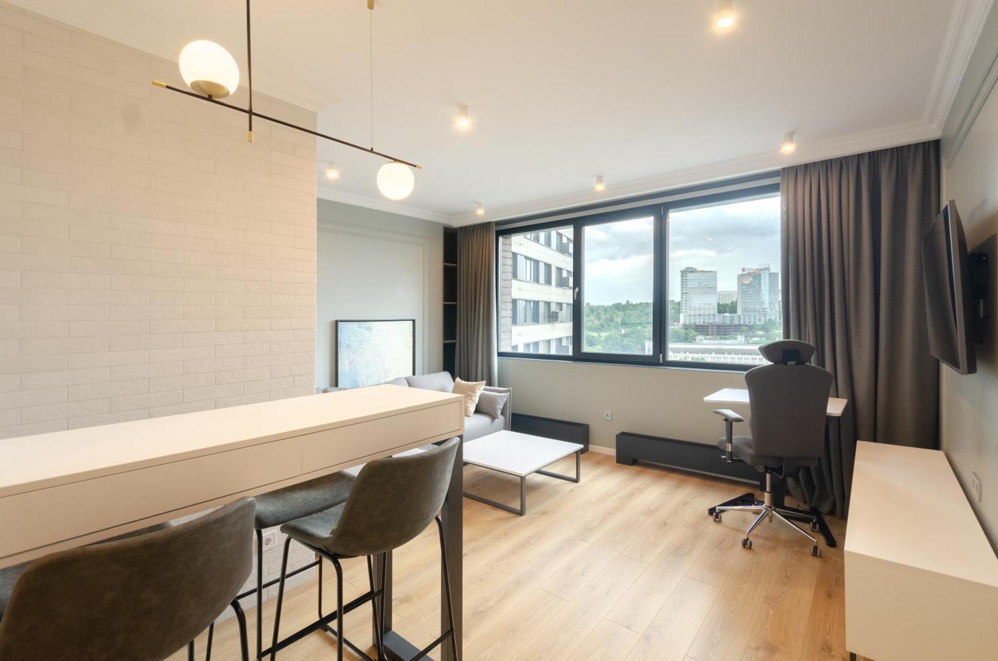 Petrovdom 17-183b In Rc New York Concept House, 74 Antonovycha Street Apartment *